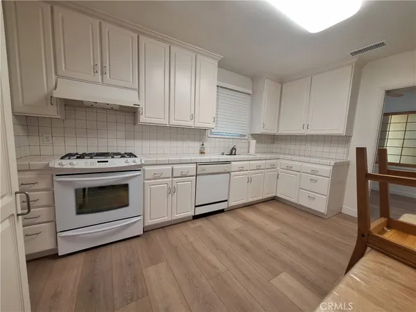 $5,150 | 5315 Etheldo Avenue, Culver City, CA 90230