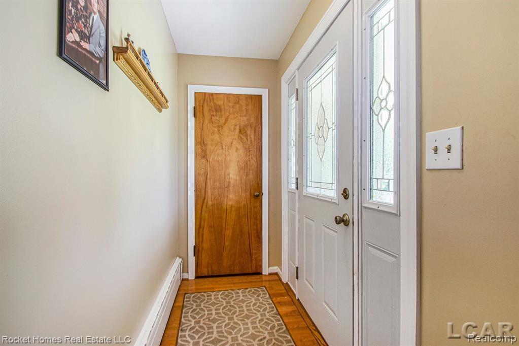 5374 South Meridian Road Hudson, MI 49247 - Photo 4 of 22