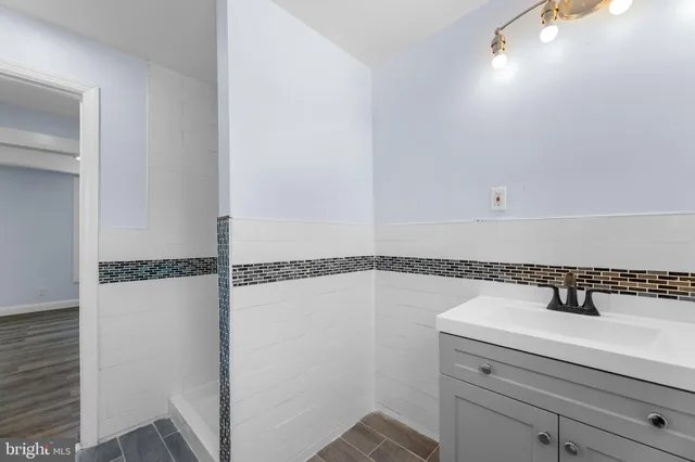 $230,000 | 317 Academy Street, Trenton, NJ 08618