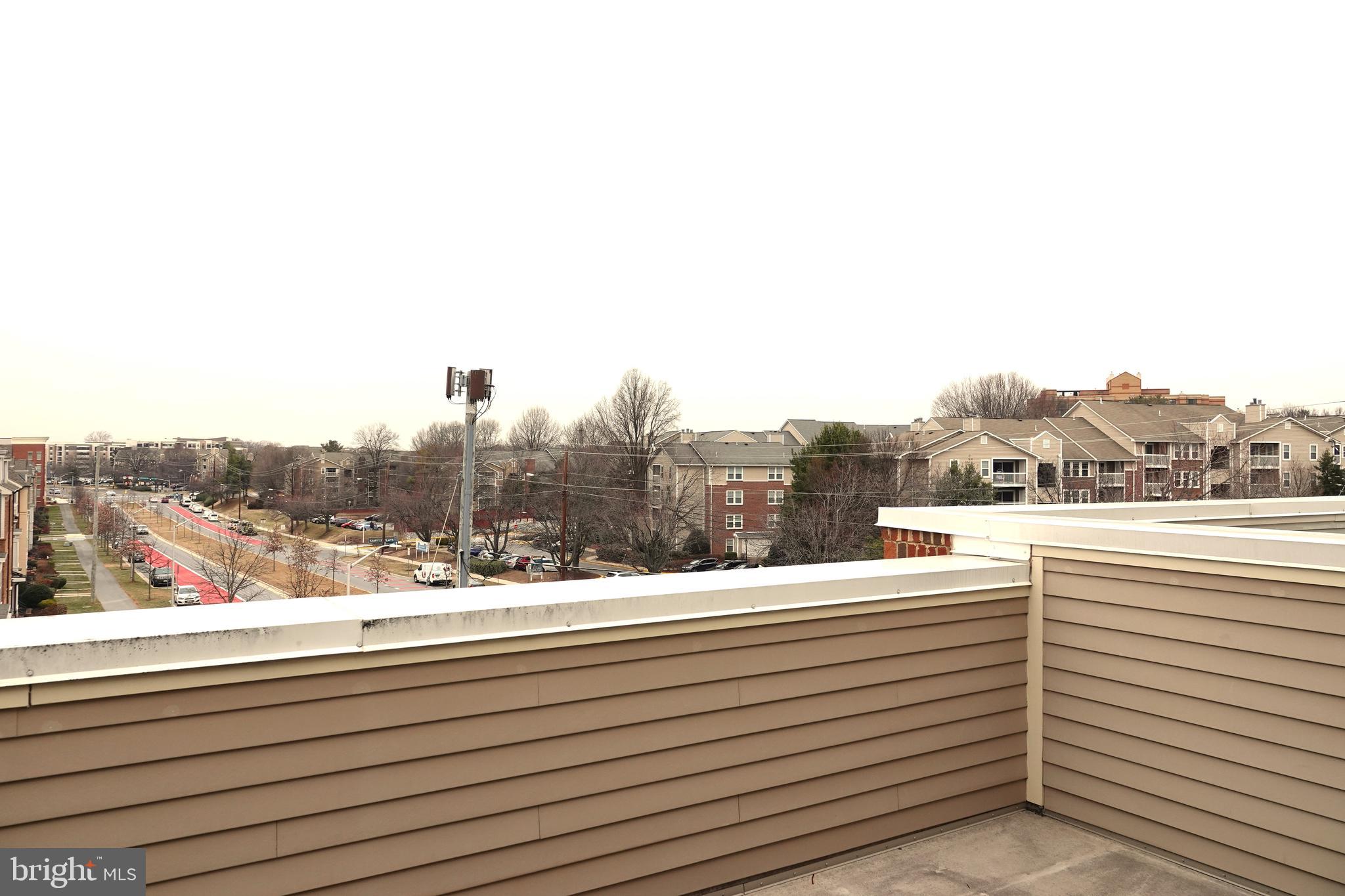 110 Strummer Lane Gaithersburg, MD 20878 - Photo 22 of 22 a view of a terrace