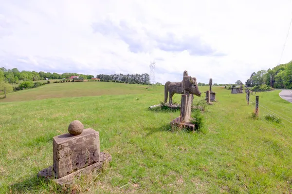 $650,000 | 3915 Oak Ridge Road, Palmyra, TN 37142