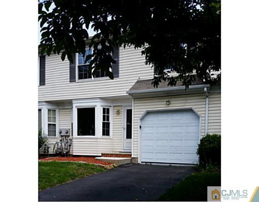 28 Sycamore Road Middlesex, NJ 08846 - Photo 1 of 15 Gallery Image 1