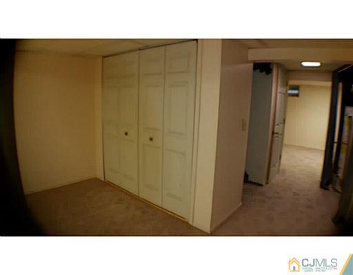 28 Sycamore Road Middlesex, NJ 08846 - Photo 12 of 15 Gallery Image 12