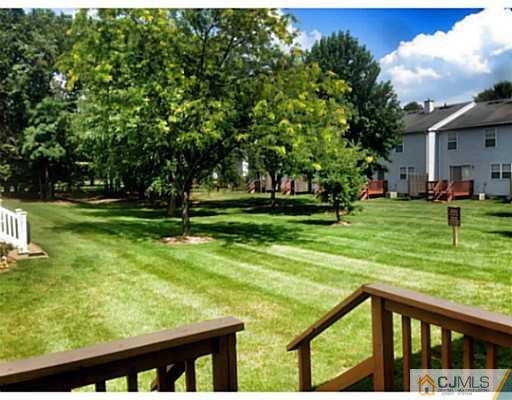 28 Sycamore Road Middlesex, NJ 08846 - Photo 14 of 15 Gallery Image 14