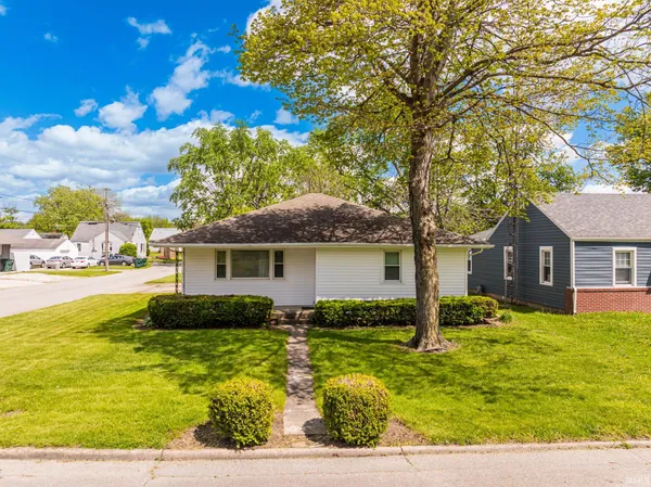 $145,000 | 1716 North Ball Avenue, Muncie, IN 47304