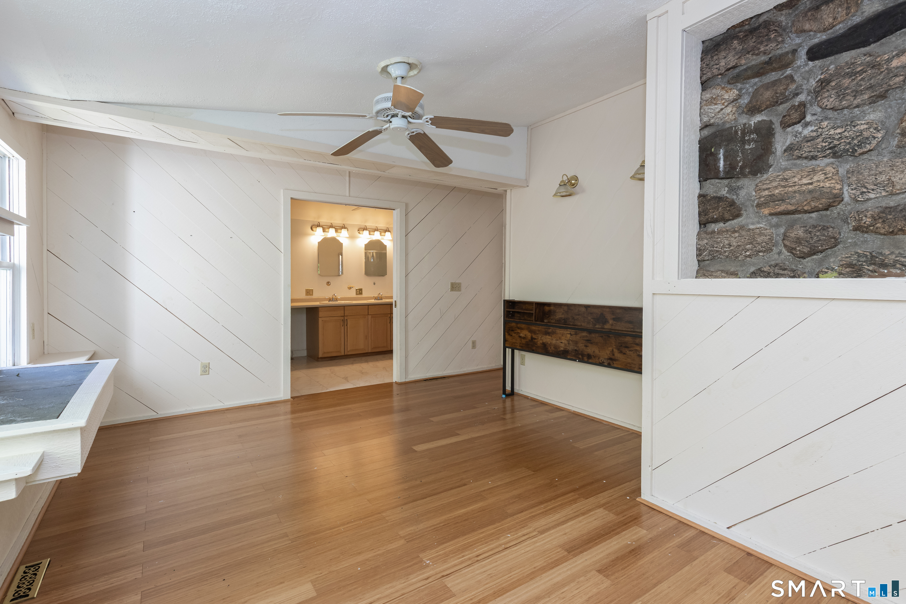1 Boat Road Danbury, CT 06811 - Photo 18 of 33
