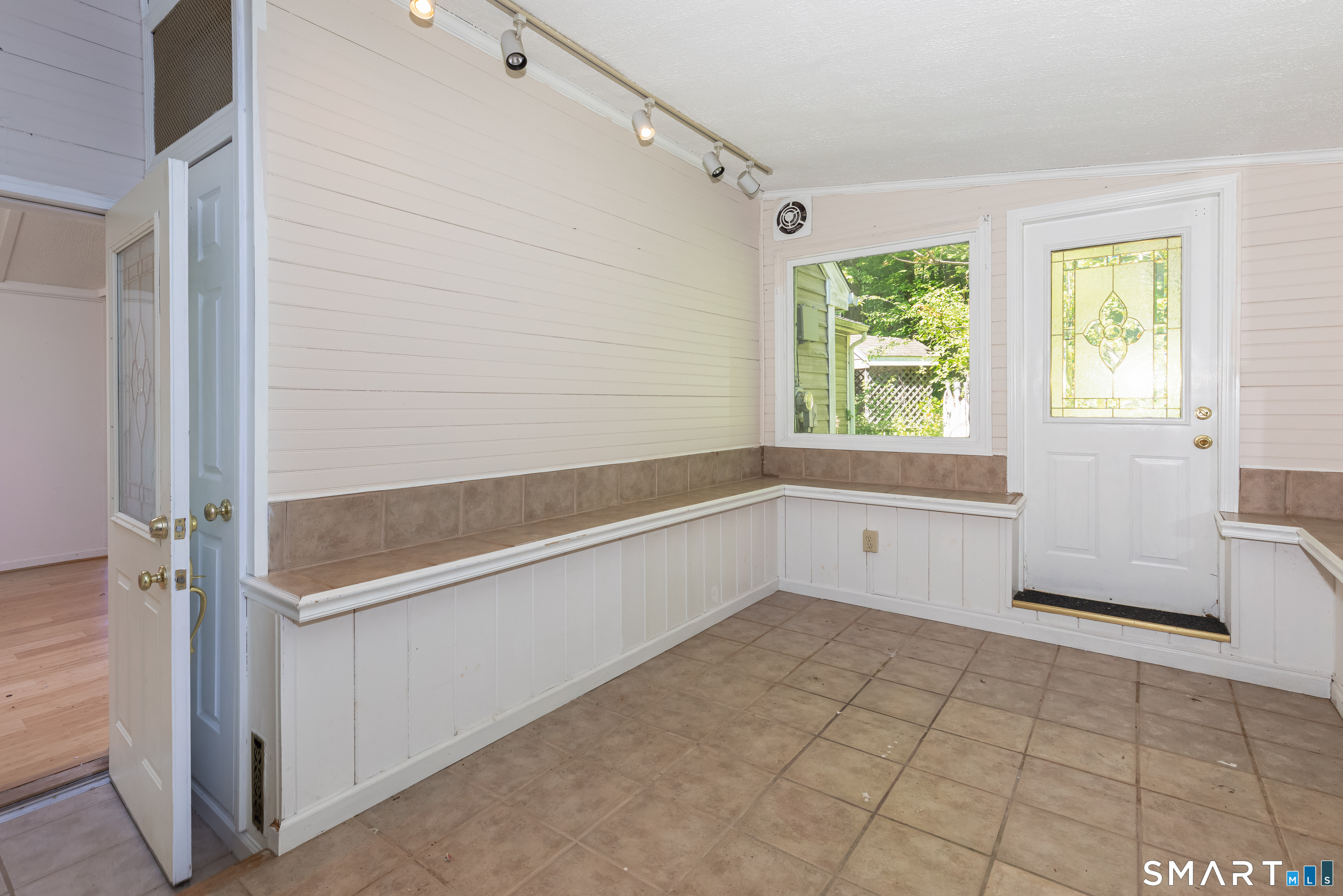 1 Boat Road Danbury, CT 06811 - Photo 22 of 33