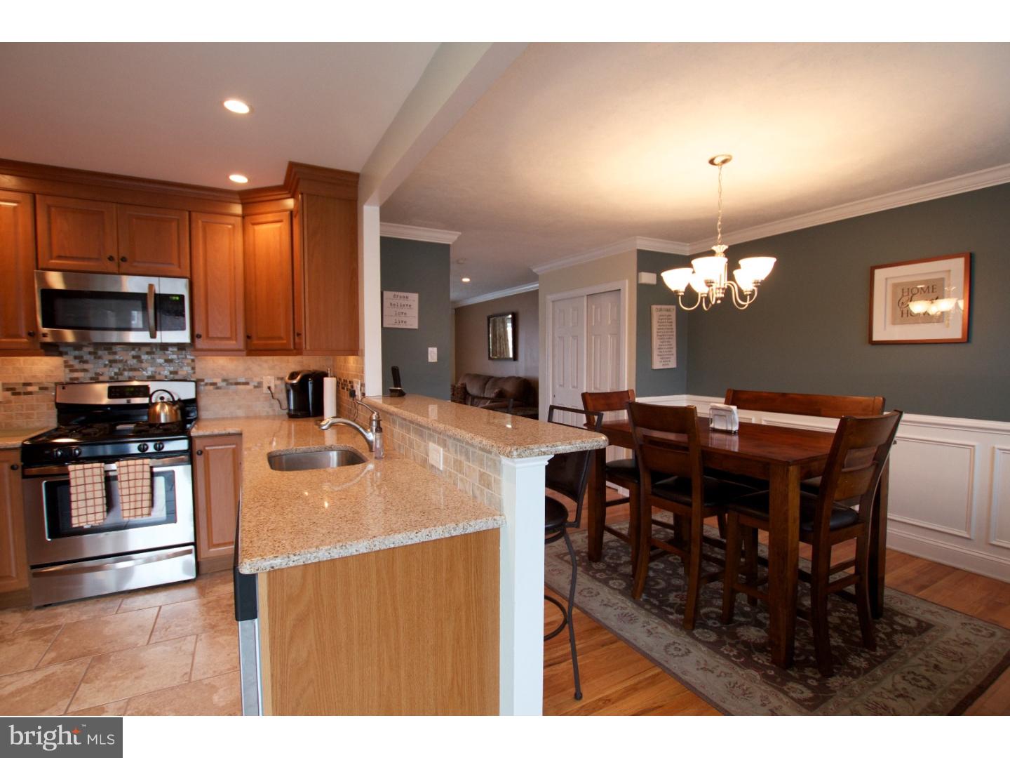 12333 Wyndom Road Philadelphia, PA 19154 - Photo 11 of 21