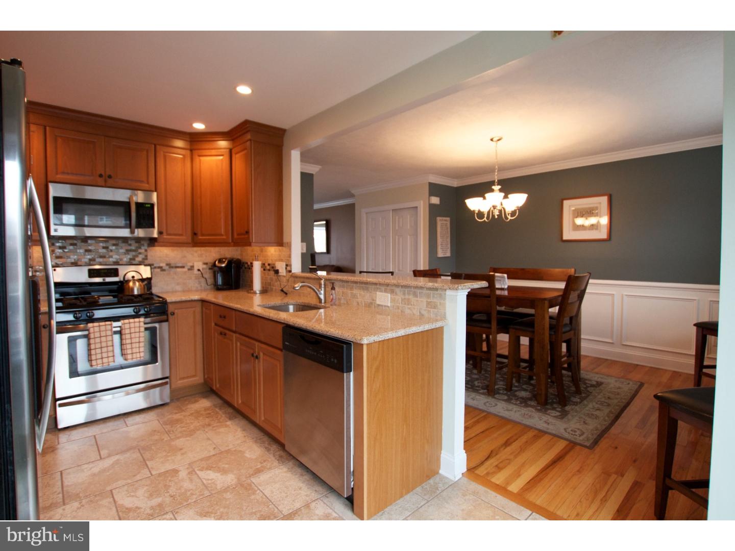 12333 Wyndom Road Philadelphia, PA 19154 - Photo 8 of 21