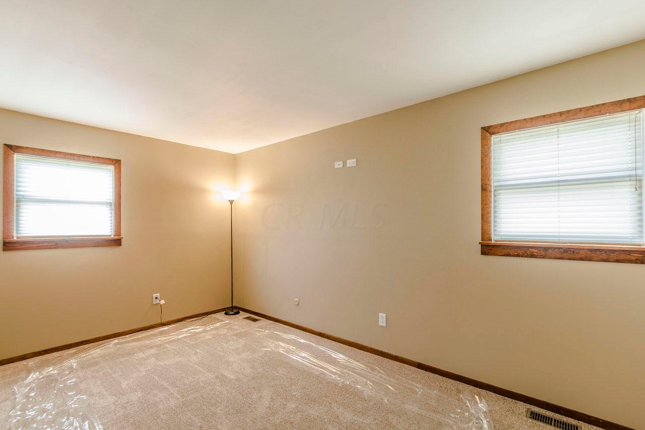 166 West Old Powell Road Powell, OH 43065 - Photo 18 of 39