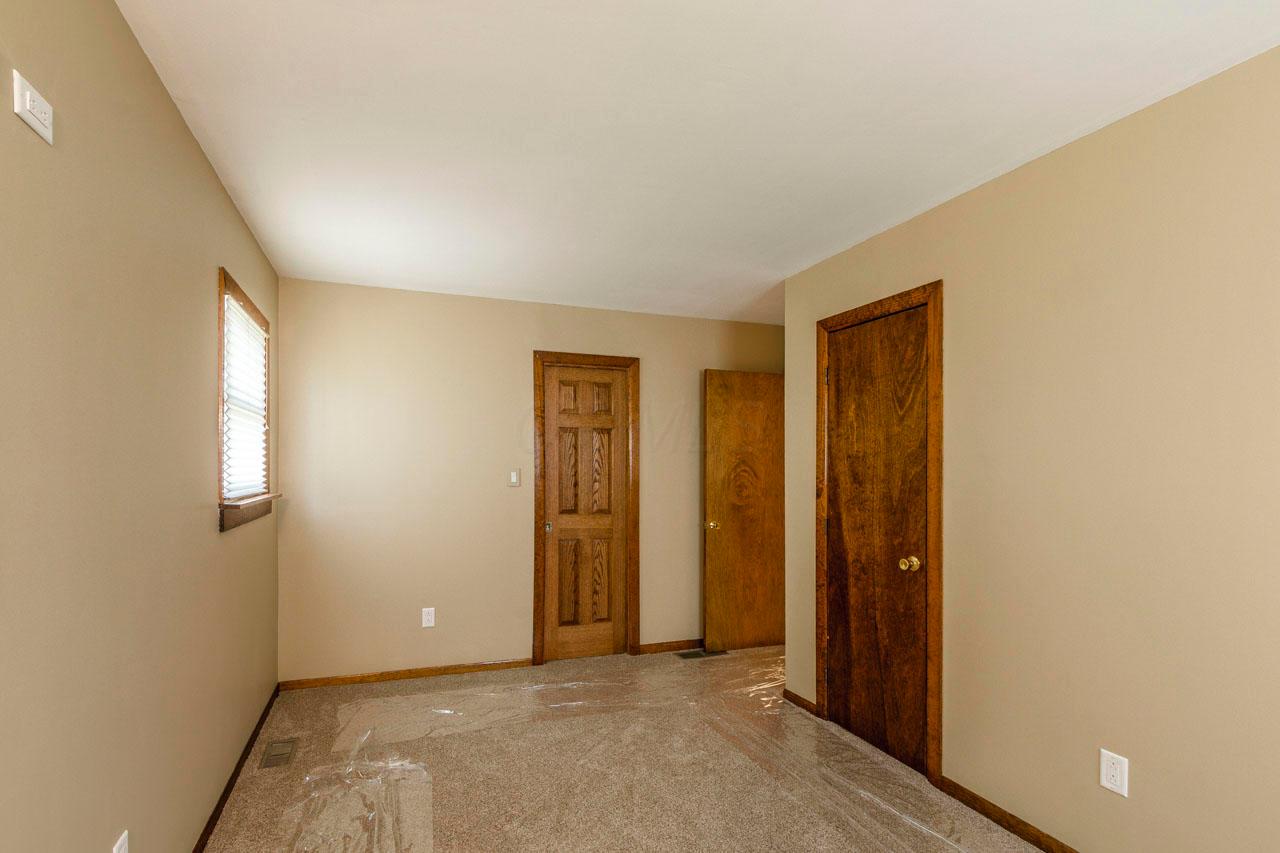 166 West Old Powell Road Powell, OH 43065 - Photo 19 of 39