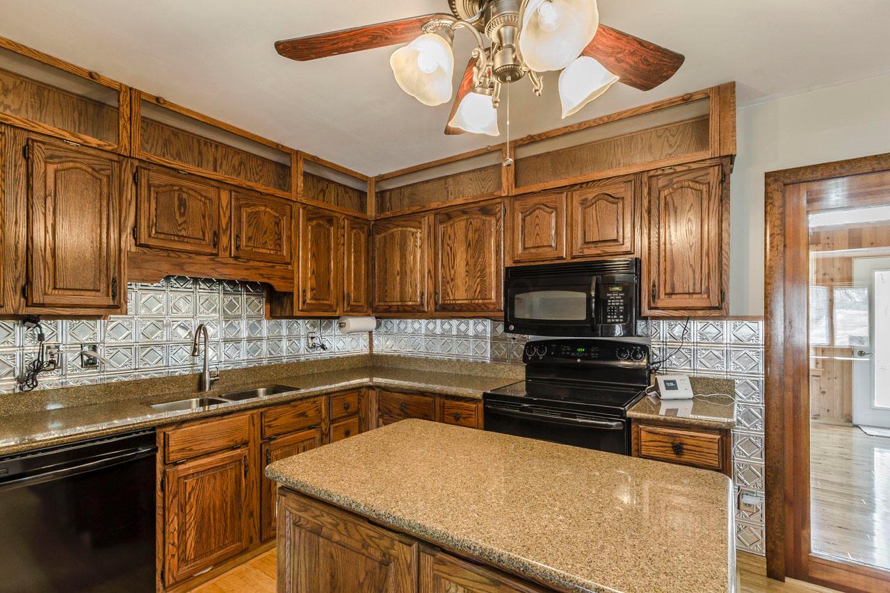 166 West Old Powell Road Powell, OH 43065 - Photo 10 of 39