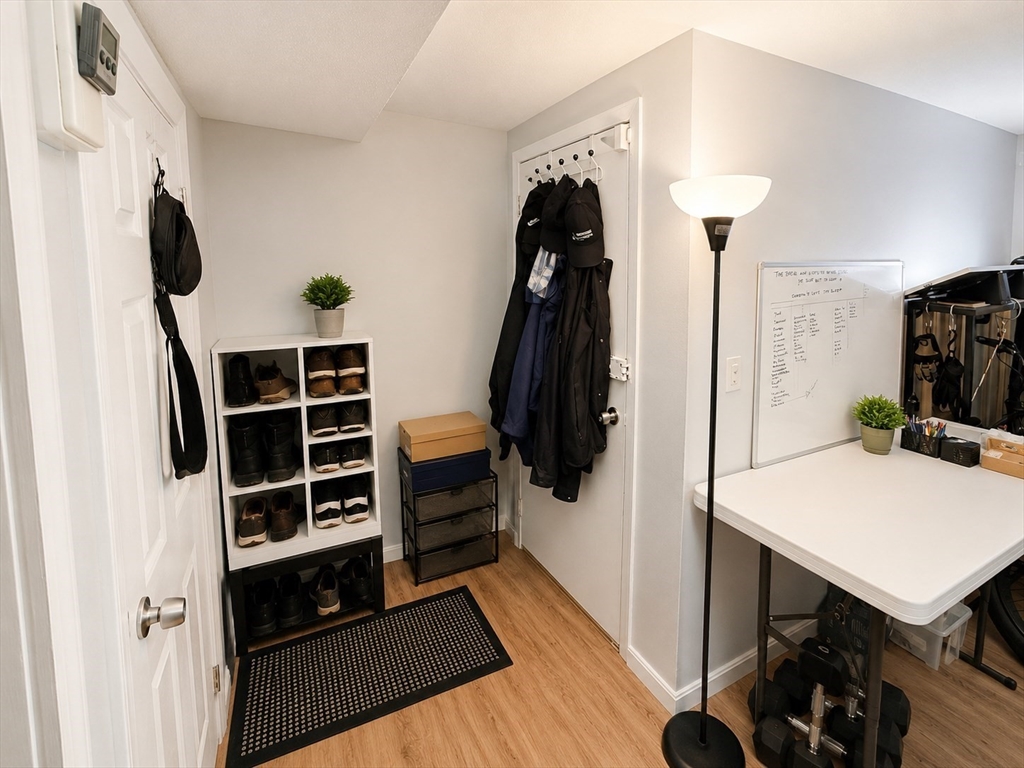40 Bryon Road, Unit 1 Chestnut Hill, MA 02467 - Photo 4 of 7