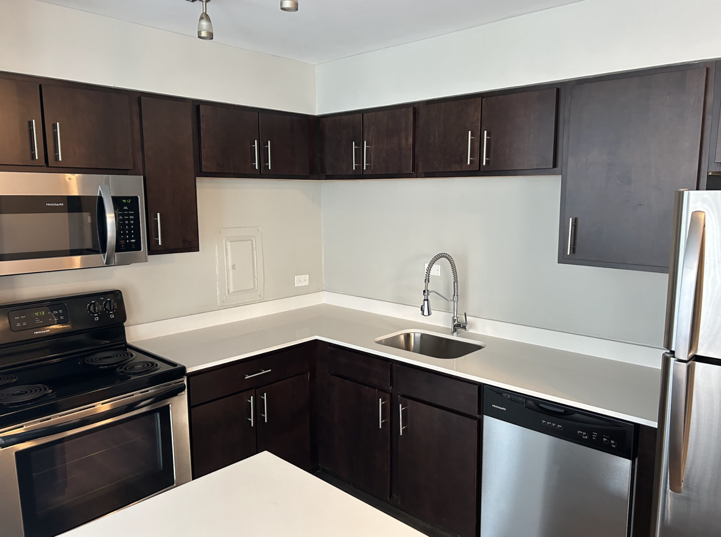 5600 North Sheridan Road, Unit 1A Chicago, IL 60660 - Photo 2 of 16