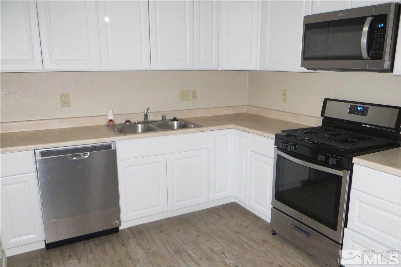 215 Bartlett Street Reno, NV 89512 - Photo 6 of 10 Photo 6