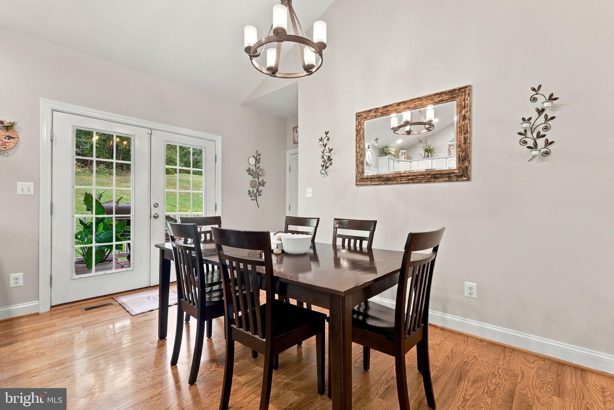 9813 Crest Hill Road Marshall, VA 20115 - Photo 15 of 113 Dining Area