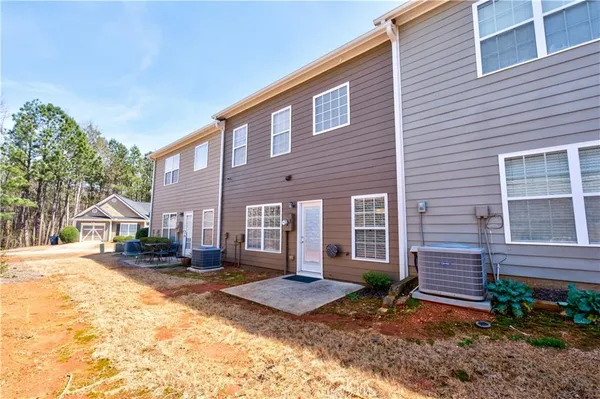 $275,000 | 25 Village Glen, Dallas, GA 30157