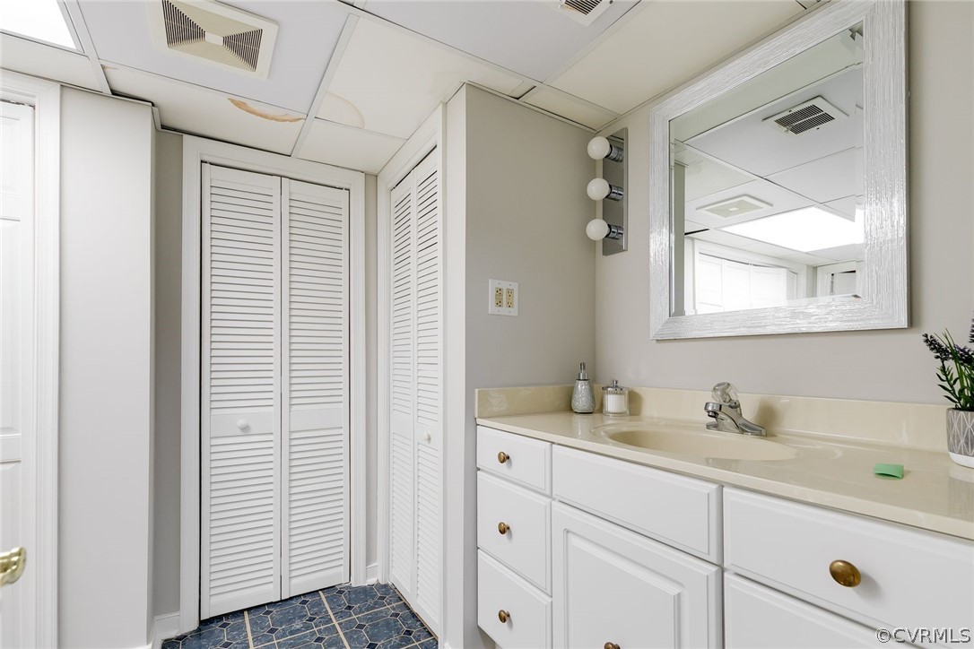 8423 Chelmford Road North Chesterfield, VA 23235 - Photo 27 of 39 Gallery Image 27