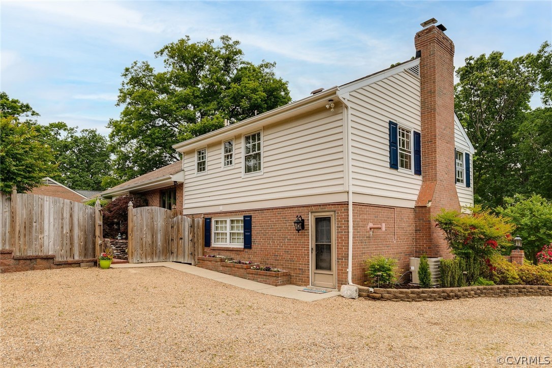 8423 Chelmford Road North Chesterfield, VA 23235 - Photo 36 of 39 Gallery Image 36
