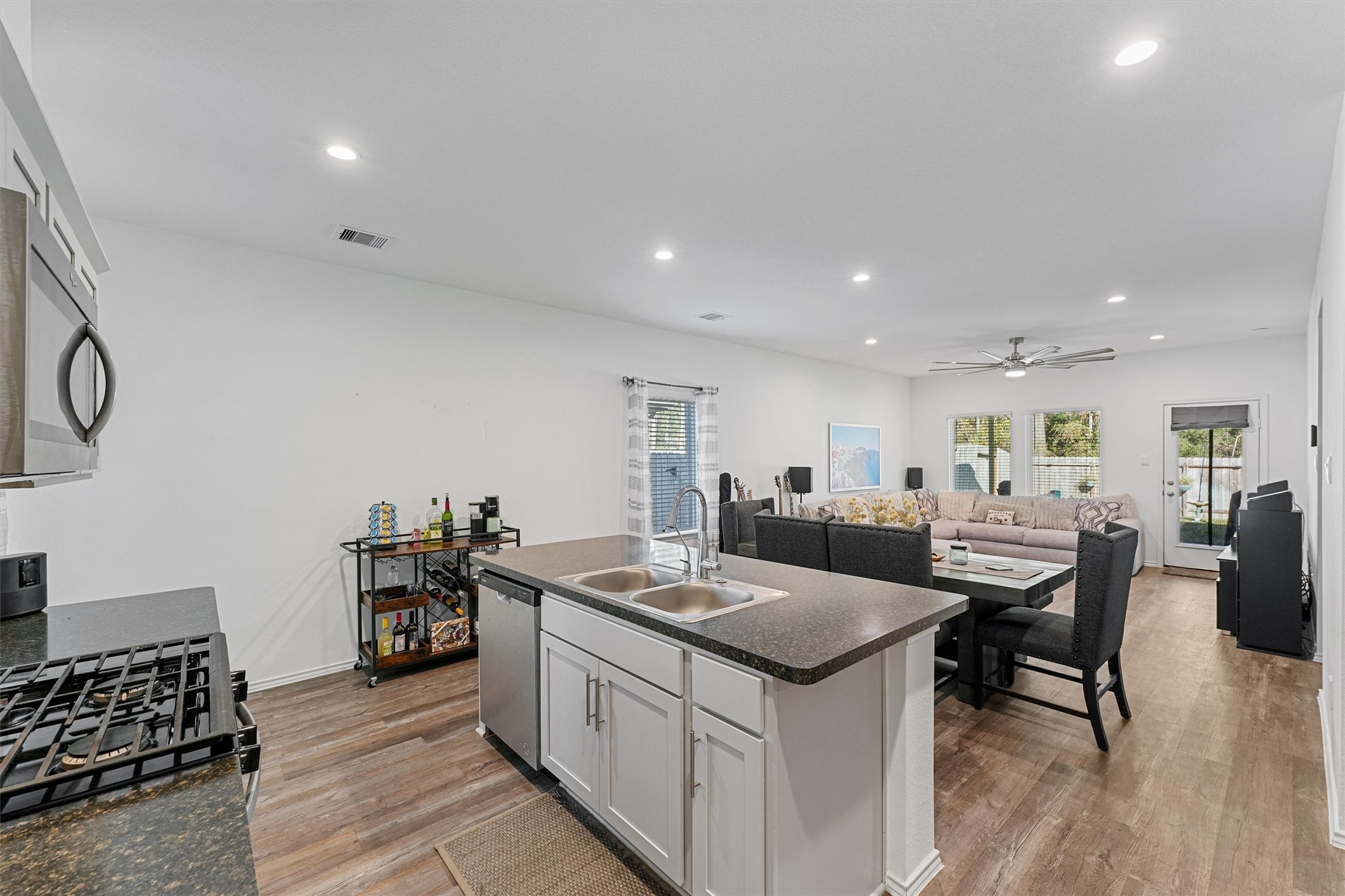 24006 Sunview Valley Dr Spring Spring, TX 77373 - Photo 8 of 31