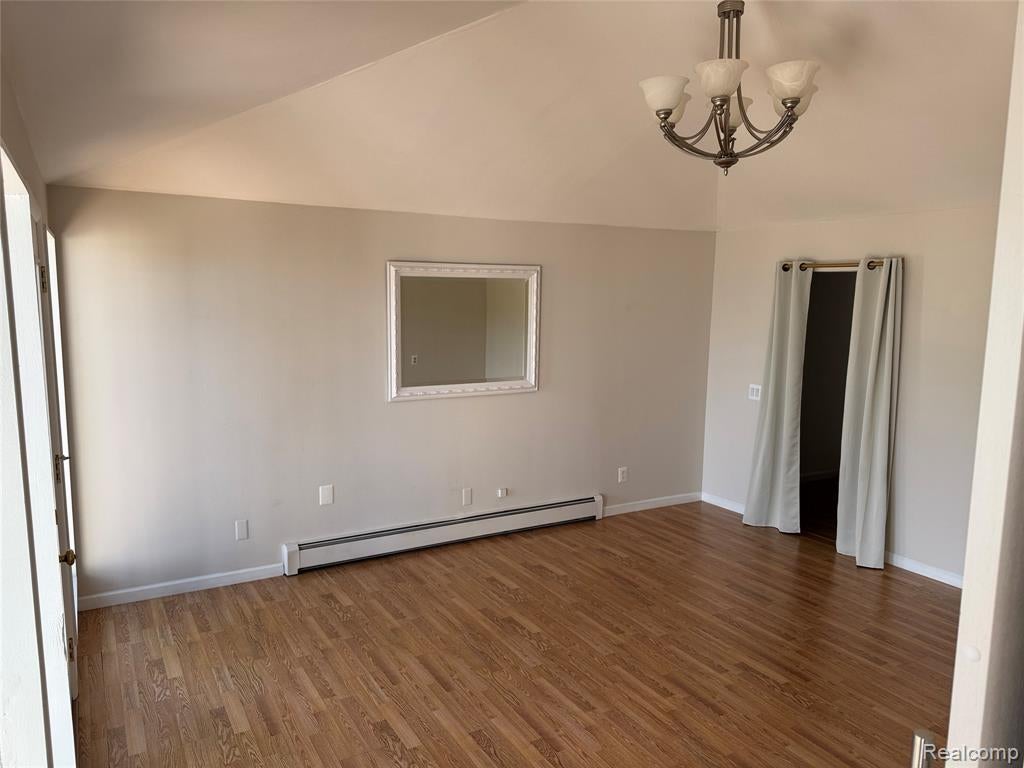 3138 Ponemah Drive Fenton, MI 48430 - Photo 8 of 19 Gallery Image 8