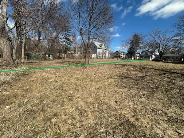 $40,000 | 713 Russell Avenue North, Minneapolis, MN 55411