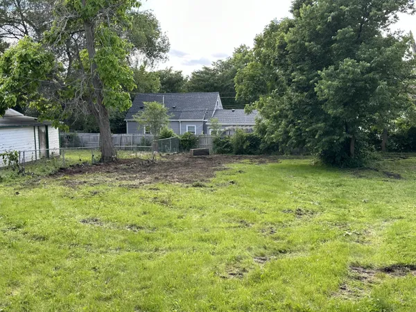 $40,000 | 713 Russell Avenue North, Minneapolis, MN 55411