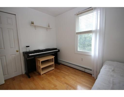 9 Bayview Road Saugus, MA 01906 - Photo 16 of 34 Gallery Image 16