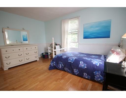 9 Bayview Road Saugus, MA 01906 - Photo 18 of 34 Gallery Image 18