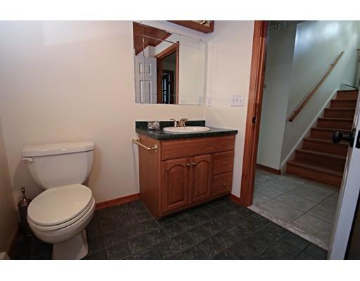 9 Bayview Road Saugus, MA 01906 - Photo 22 of 34 Gallery Image 22