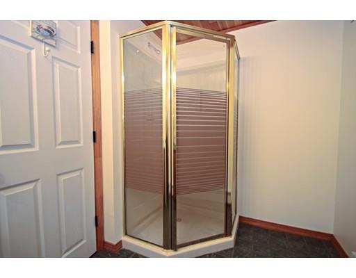 9 Bayview Road Saugus, MA 01906 - Photo 23 of 34 Gallery Image 23