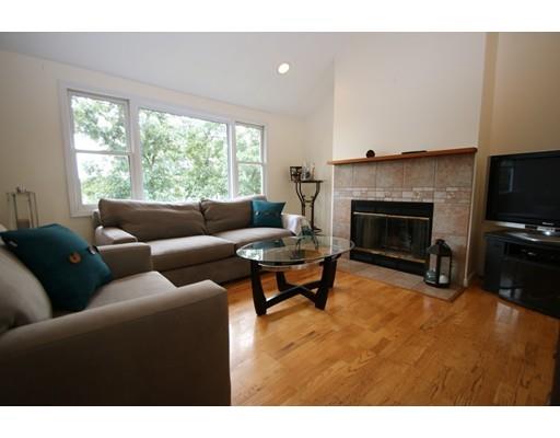 9 Bayview Road Saugus, MA 01906 - Photo 10 of 34 Gallery Image 10