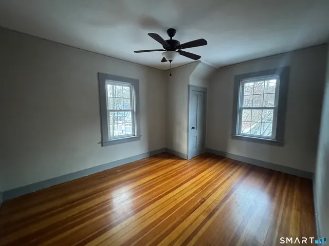 $299,000 | 33 Chapman Street, Putnam, CT 06260