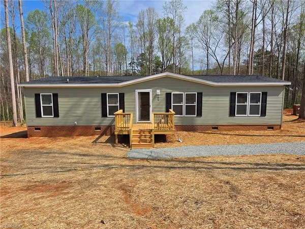 $275,000 | 182 Briar Creek Estates, Thomasville, NC 27360