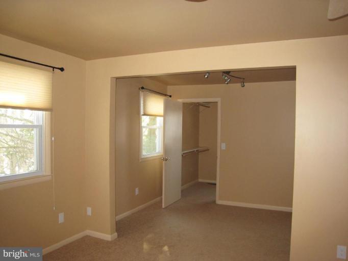 2208 Forest Ridge Road Lutherville-Timonium, MD 21093 - Photo 23 of 30 Sitting Room