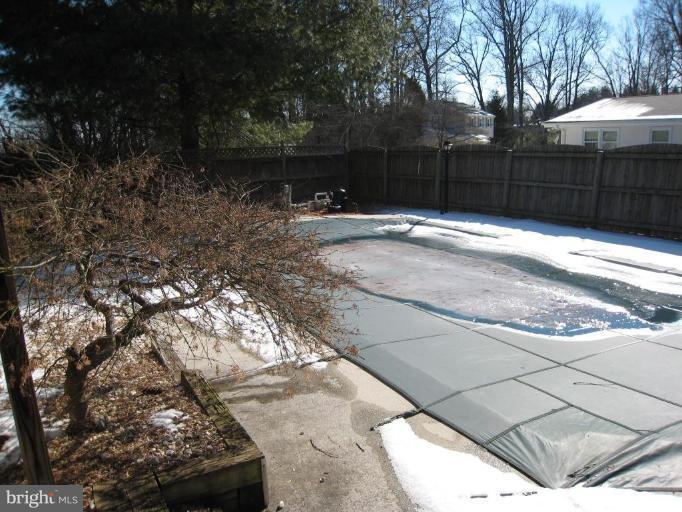 2208 Forest Ridge Road Lutherville-Timonium, MD 21093 - Photo 26 of 30 Swimming Pool