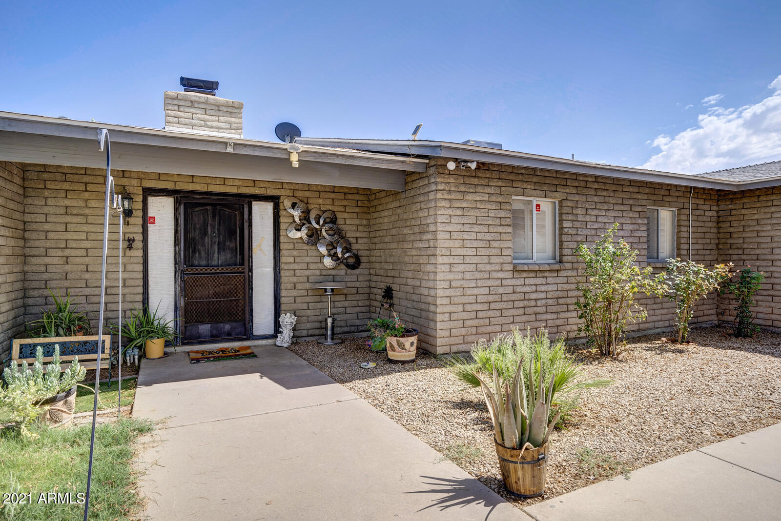 6439 West Fremont Road Laveen, AZ 85339 - Photo 3 of 24 06_6439_W_Freemont__06_mls