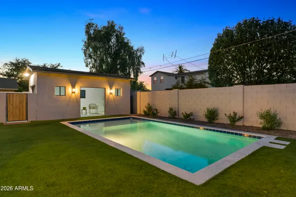 $1,295,000 | 3860 East Clarendon Avenue, Phoenix, AZ 85018