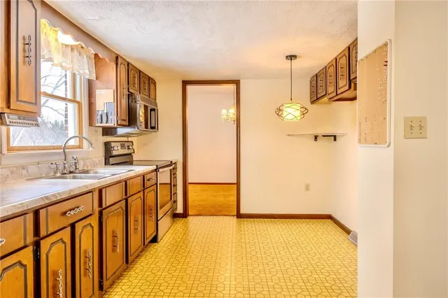 $269,900 | 1142 Apples Mill Road, West Newton, PA 15089