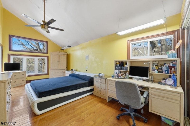 6 Oneida Avenue Hopatcong, NJ 07843 - Photo 20 of 42