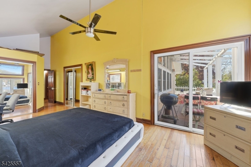 6 Oneida Avenue Hopatcong, NJ 07843 - Photo 22 of 42