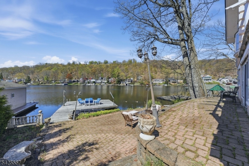 6 Oneida Avenue Hopatcong, NJ 07843 - Photo 38 of 42