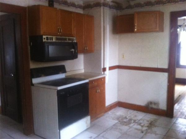 44 Long Terrace Springfield, MA 01104 - Photo 2 of 5 Gallery Image 2