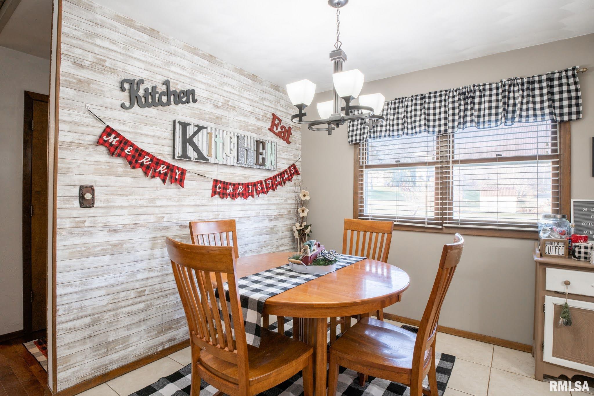 4904 West Chippewa Road Peoria, IL 61607 - Photo 9 of 50 Gallery Image 9