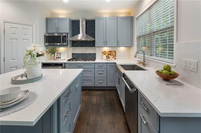 $585,000 | 5828 Paliser Trace, Sugar Hill, GA 30518