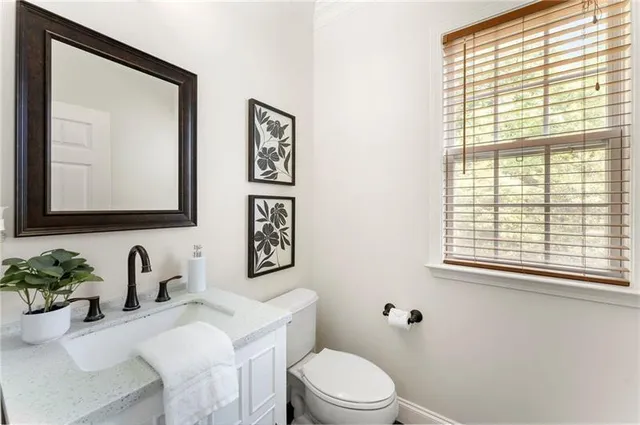 $585,000 | 5828 Paliser Trace, Sugar Hill, GA 30518