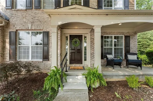 $585,000 | 5828 Paliser Trace, Sugar Hill, GA 30518