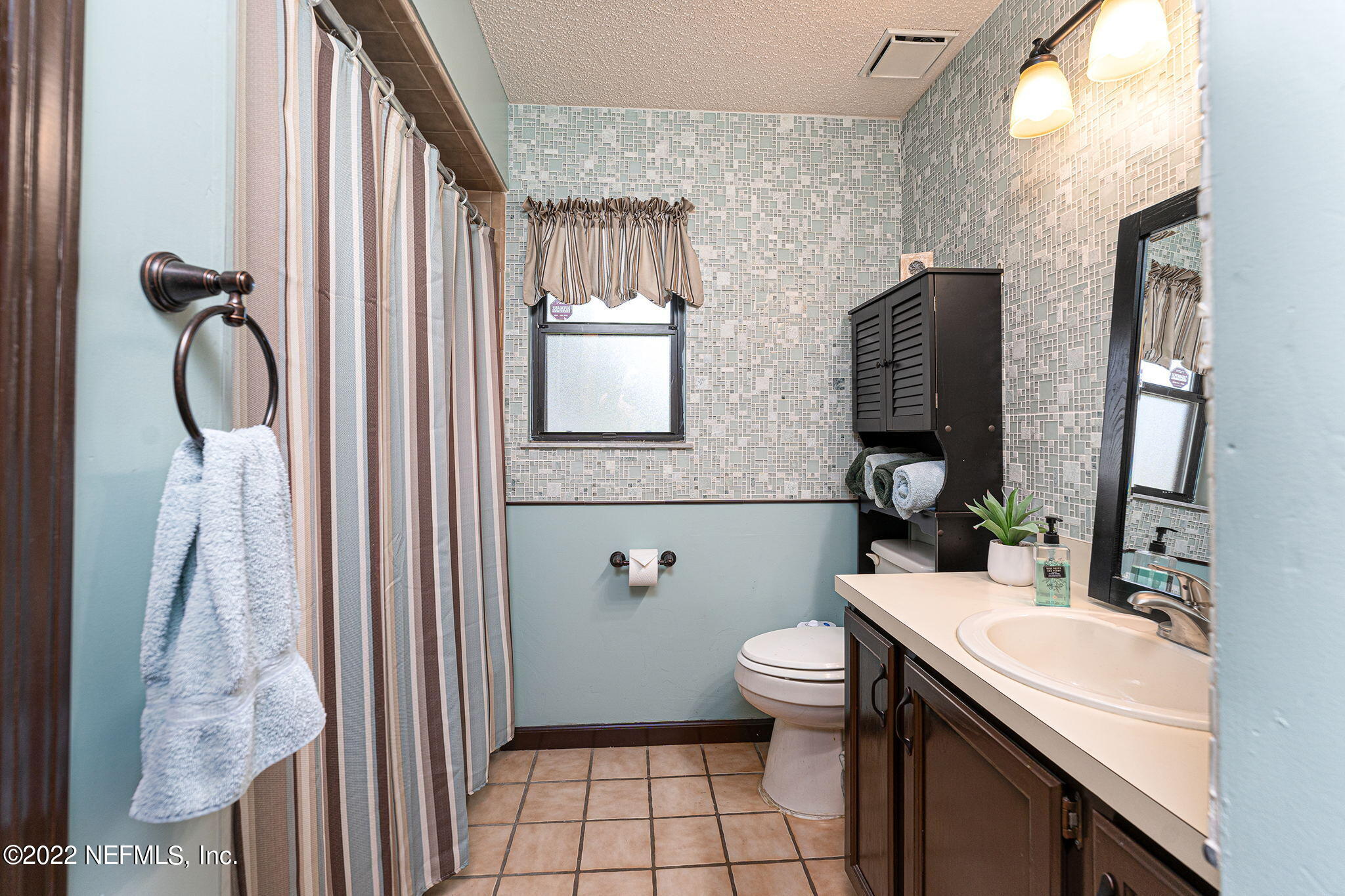 3285 Peeler Road Jacksonville, FL 32277 - Photo 7 of 22 HPeeler Hall Bathroom