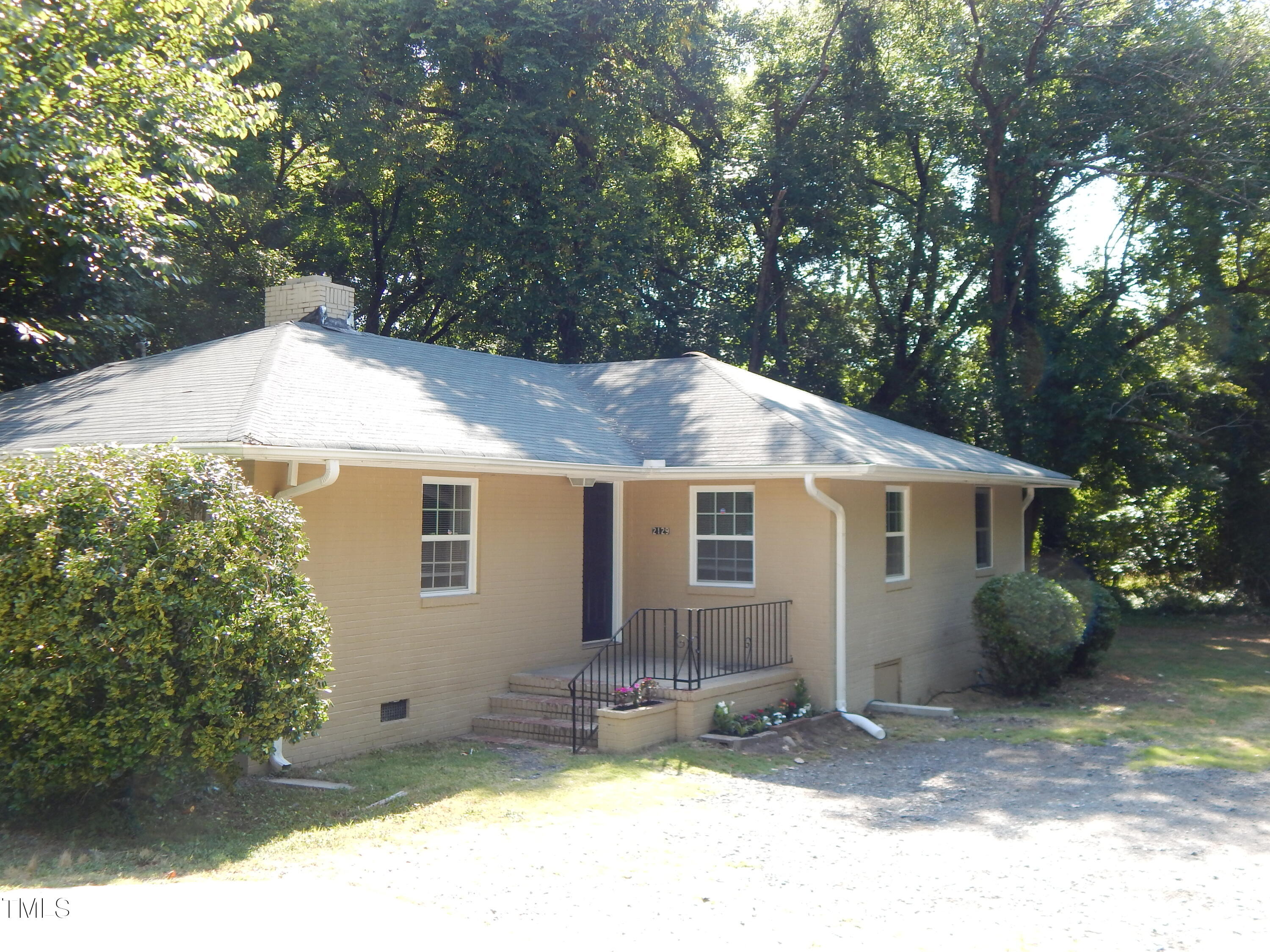 2129 South Roxboro Street Durham, NC 27707 - Photo 1 of 22 DSCN0859