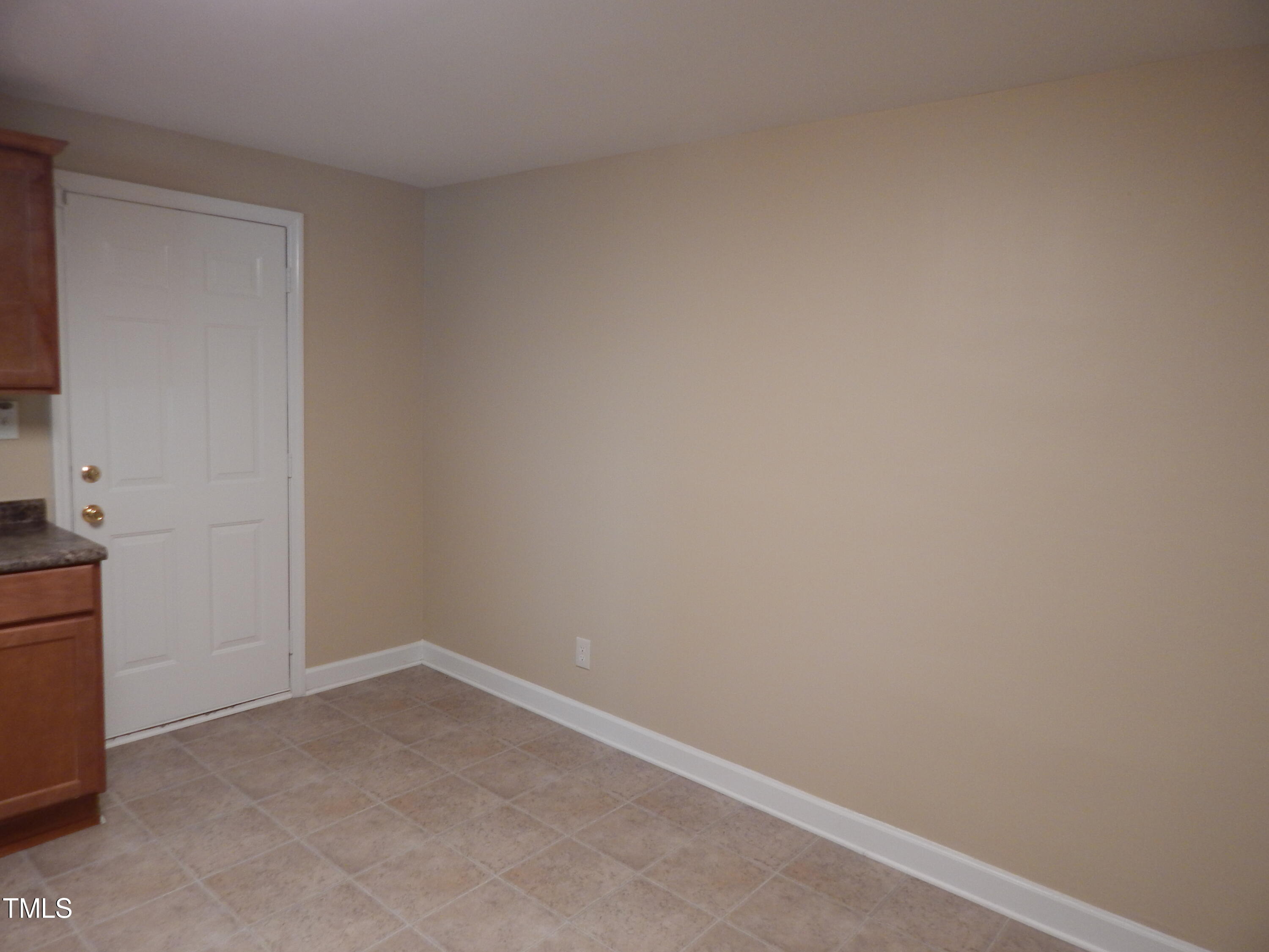 2129 South Roxboro Street Durham, NC 27707 - Photo 14 of 22 DSCN0877